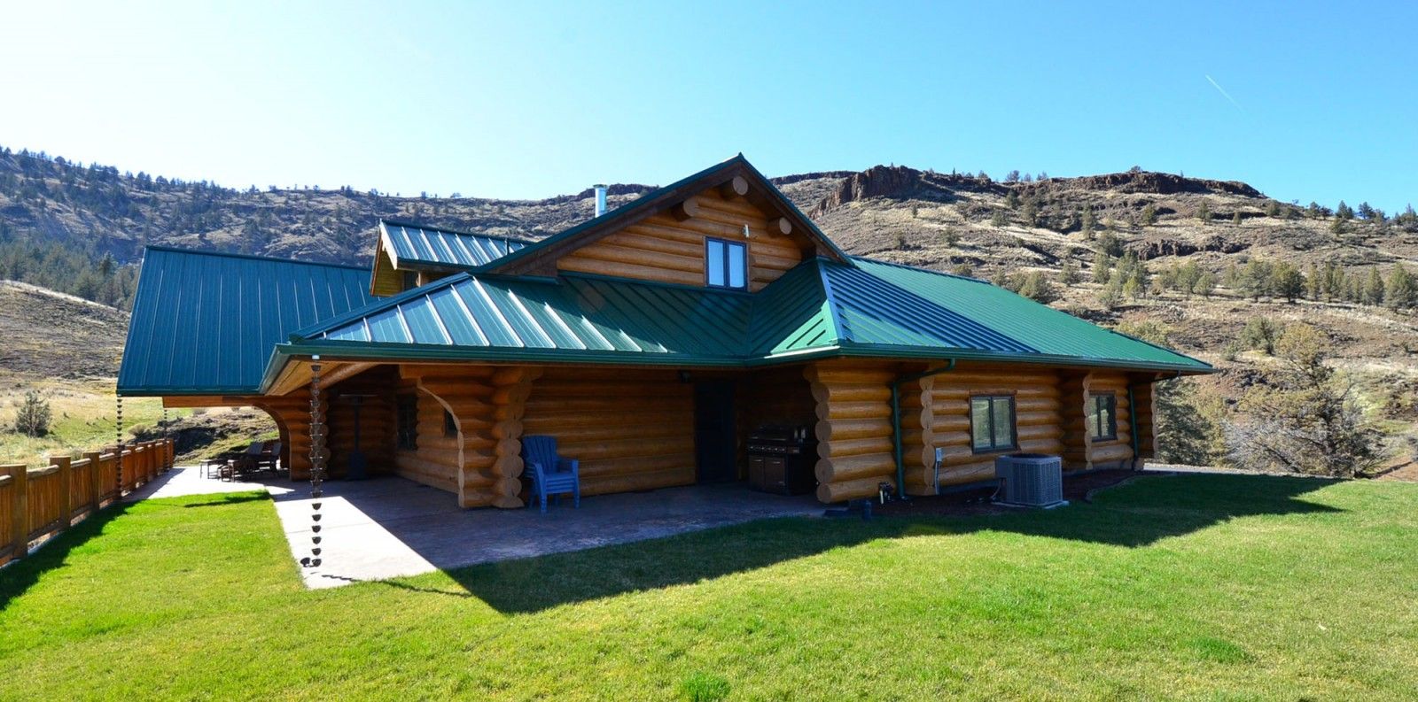 Circle W Ranch, Spray, Oregon for sale on Luxify