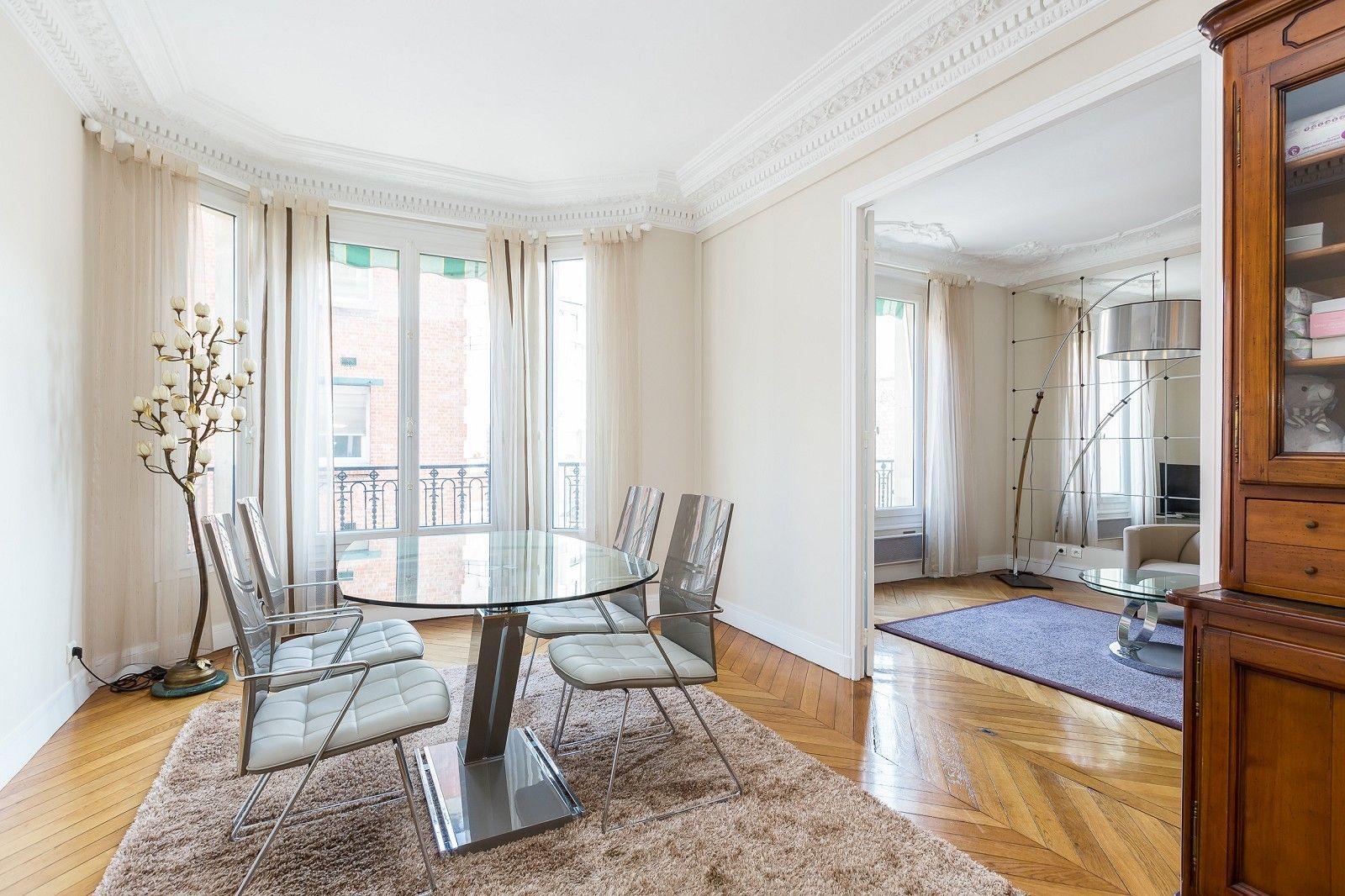 HAUSSMANN APARTMENT PARIS 15 CITY HALL PERFECT CONDITION for sale
