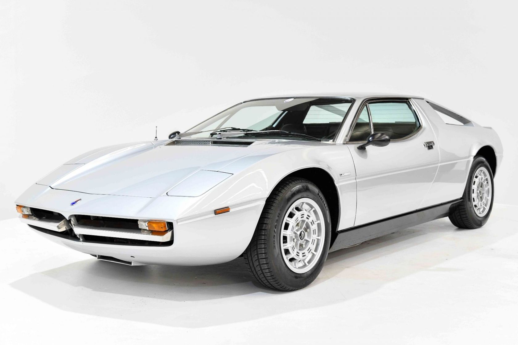 maserati merak 1974 2 2