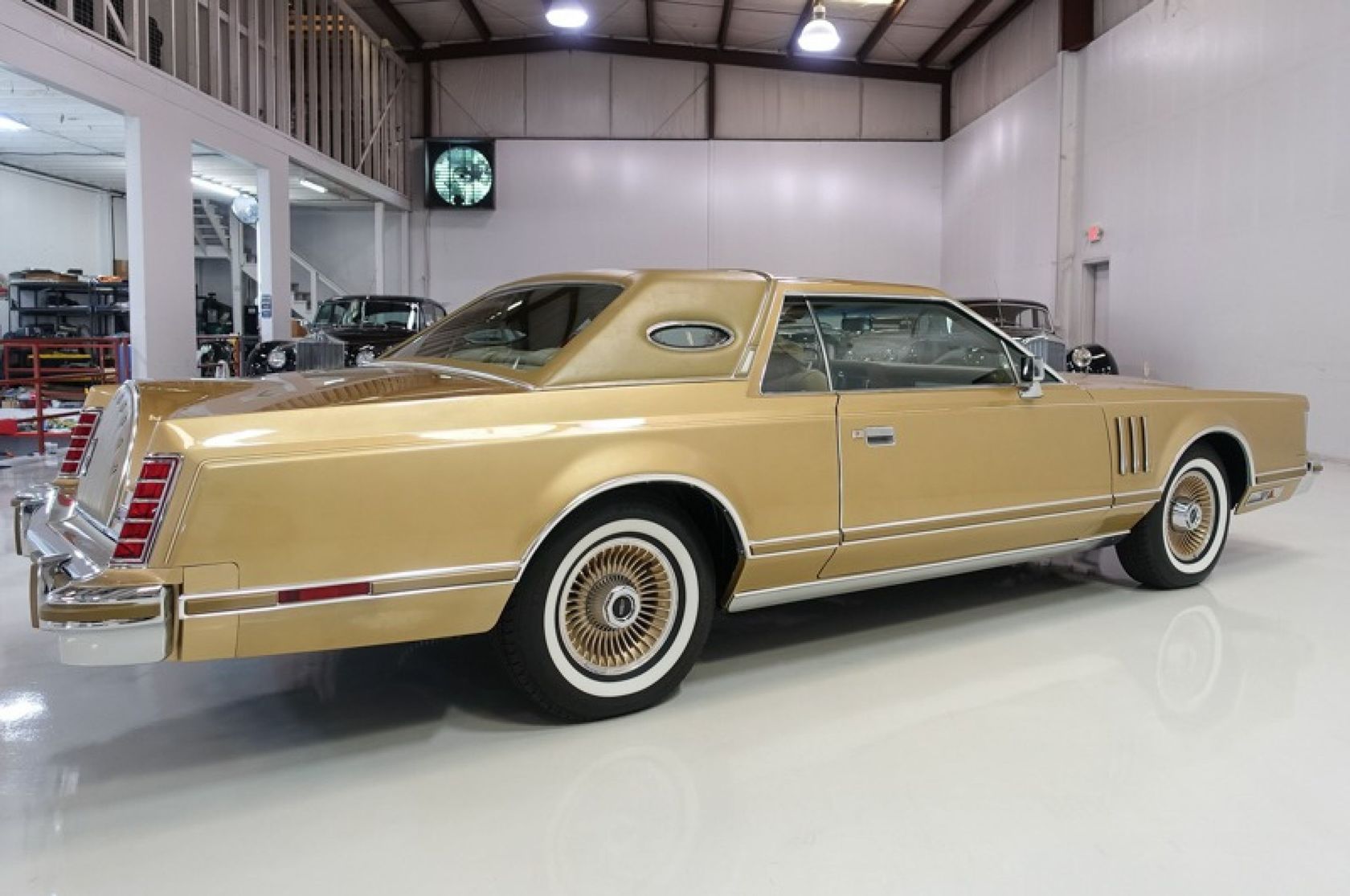 Lincoln continental mark 5