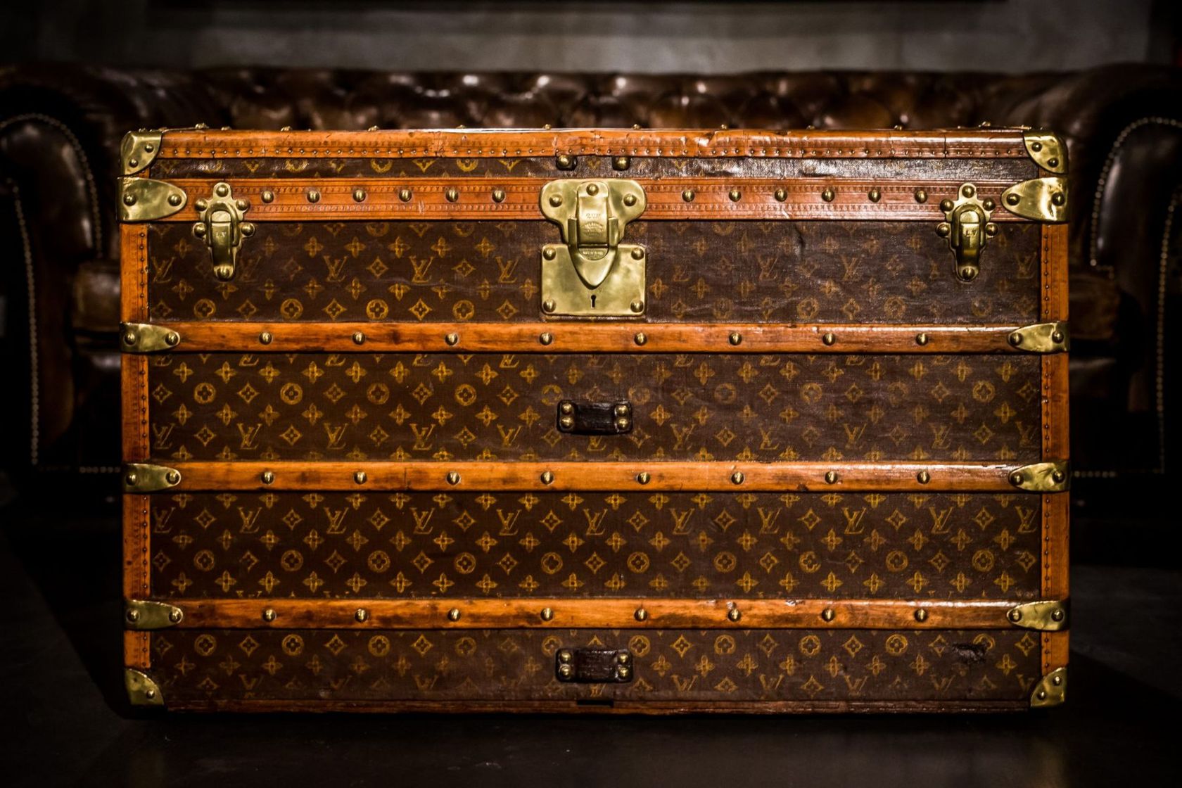 Louis Vuitton Steamer Trunks For Sale | SEMA Data Co-op